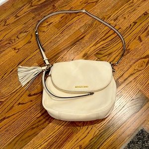 Michael Kors Bedford Tassel  Shoulder Bag Handbag White Leather Purse